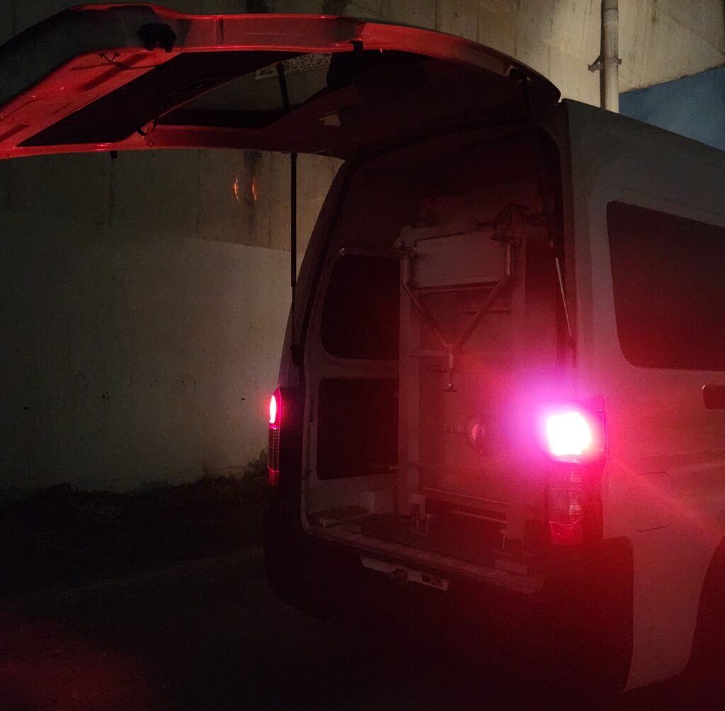 岐阜市で引き取った猫ちゃんを火葬している様子